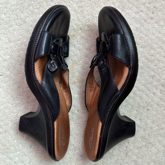 Clark’s Wedges - Picture 4 of 8